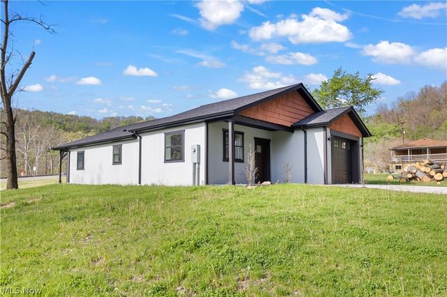 284 Central Avenue, Weirton, WV 26062