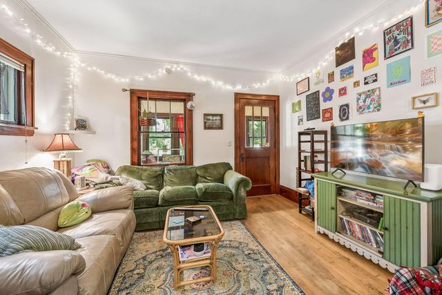 1004 26th Avenue SE, Minneapolis, MN 55414