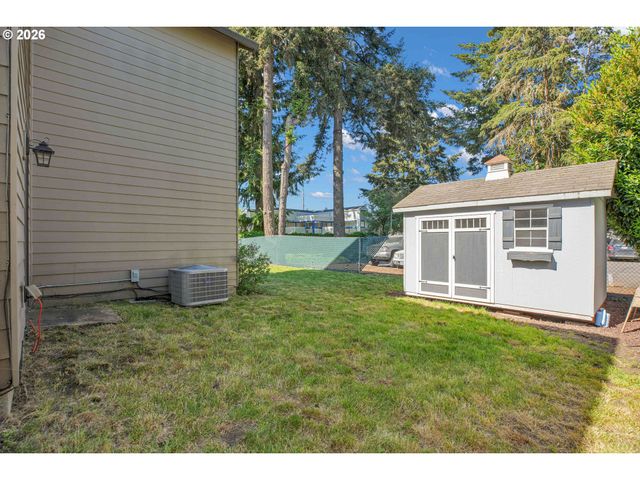 33753 Ne HART Ct, Scappoose, OR 97056