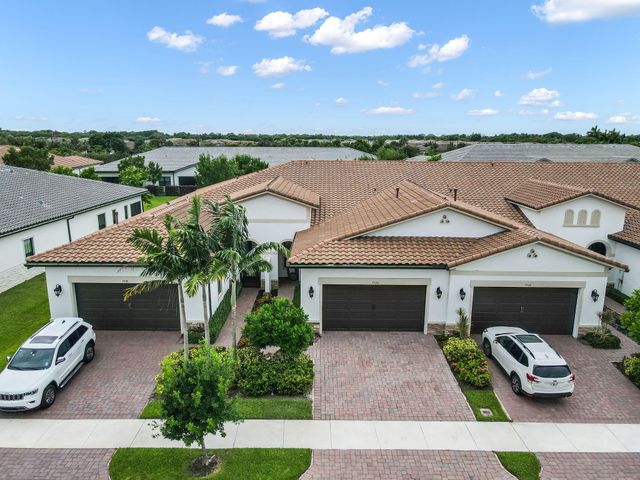 7520 N BLUE SPRING Drive, Parkland, FL 33067