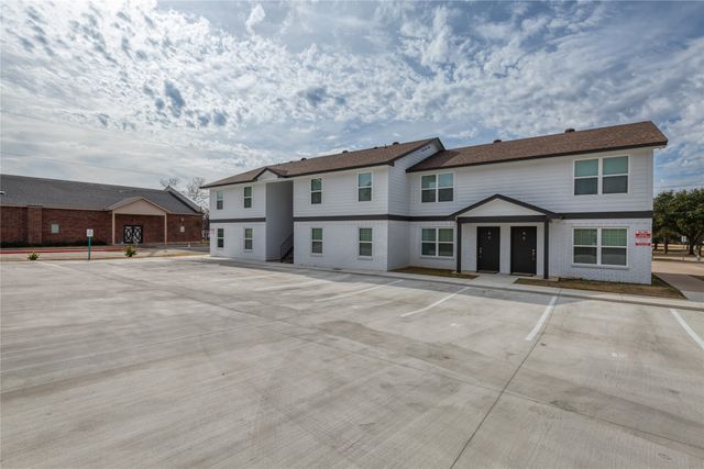 2016 Paisley Drive C, Arlington, TX 76015