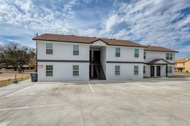 2016 Paisley Drive C, Arlington, TX 76015