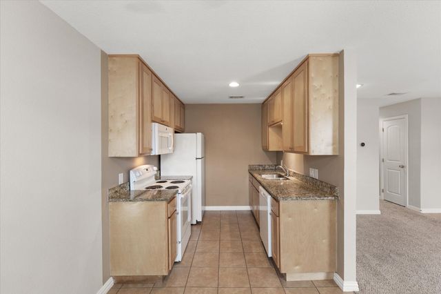 2016 Paisley Drive C, Arlington, TX 76015