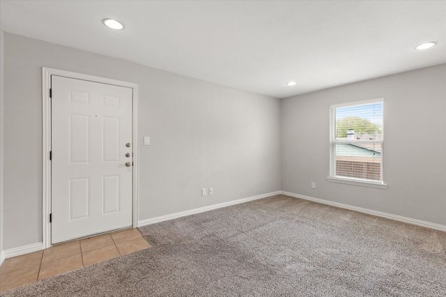 2016 Paisley Drive C, Arlington, TX 76015