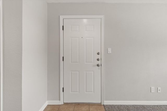 2016 Paisley Drive C, Arlington, TX 76015
