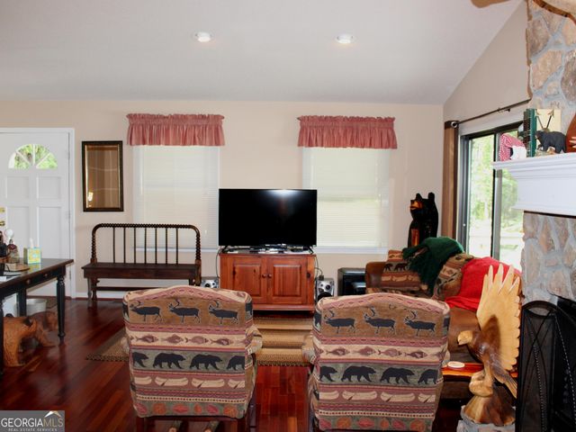 772 Big Oak Lane, Hiawassee, GA 30546