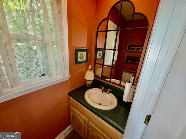772 Big Oak Lane, Hiawassee, GA 30546