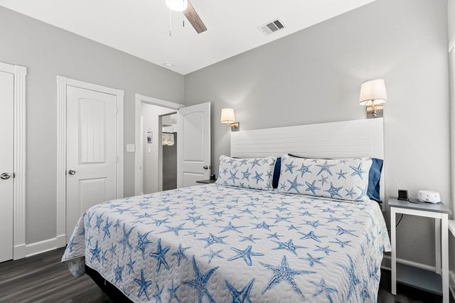 106 Pelican Place, Surfside Beach, TX 77541