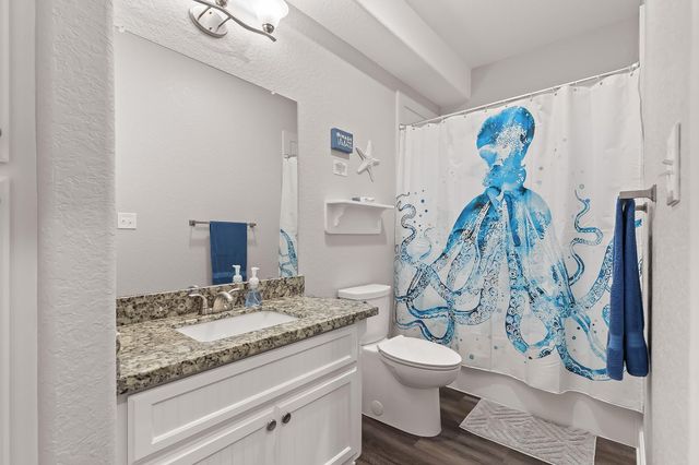 106 Pelican Place, Surfside Beach, TX 77541