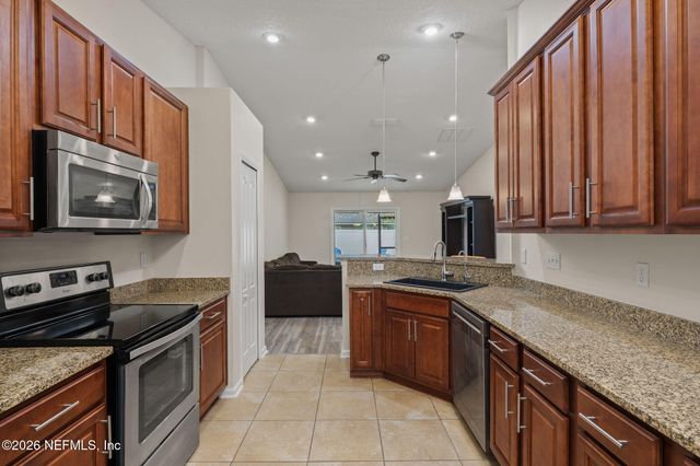 181 ASBURY HILL Court, Jacksonville, FL 32218