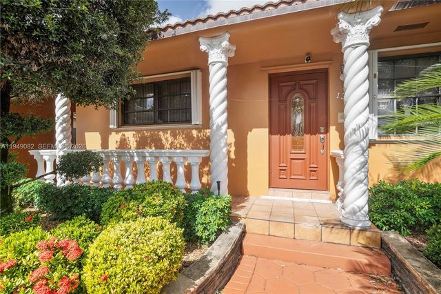 1231 NW 88th St, Miami, FL 33147