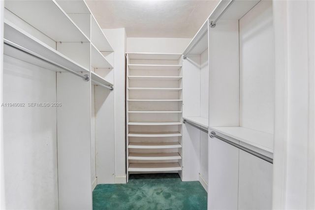 1231 NW 88th St, Miami, FL 33147