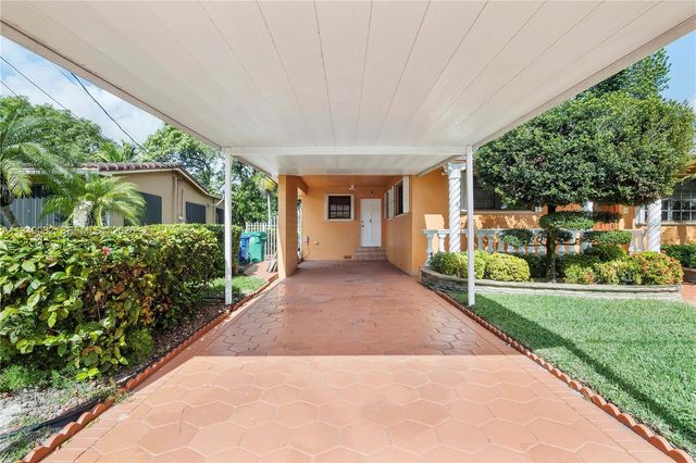 1231 NW 88th St, Miami, FL 33147