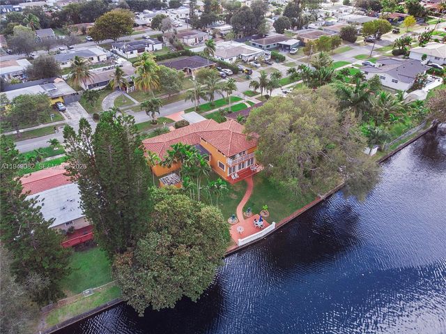 1231 NW 88th St, Miami, FL 33147