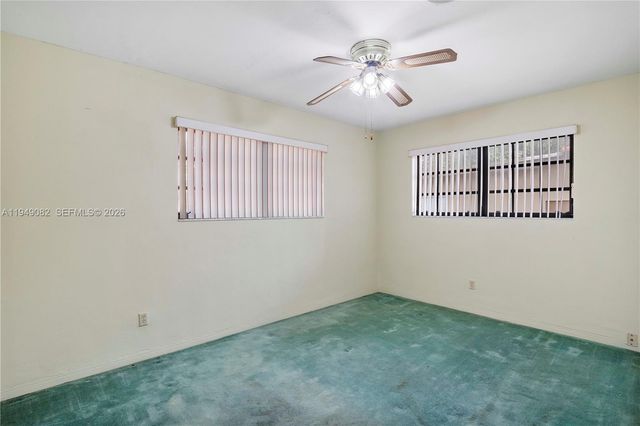 1231 NW 88th St, Miami, FL 33147