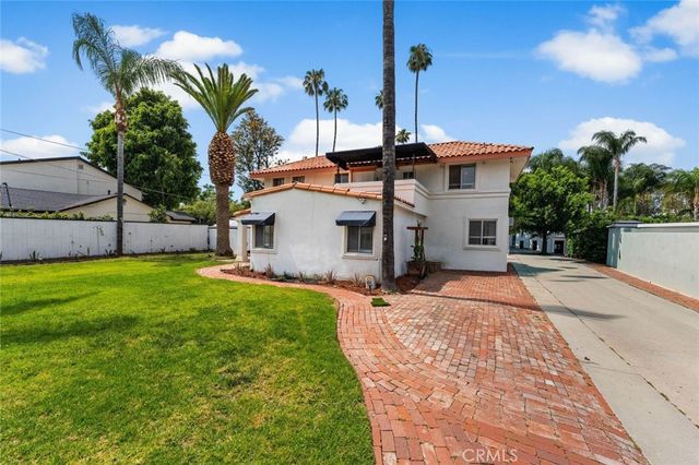 7431 Vanalden, Reseda, CA 91335