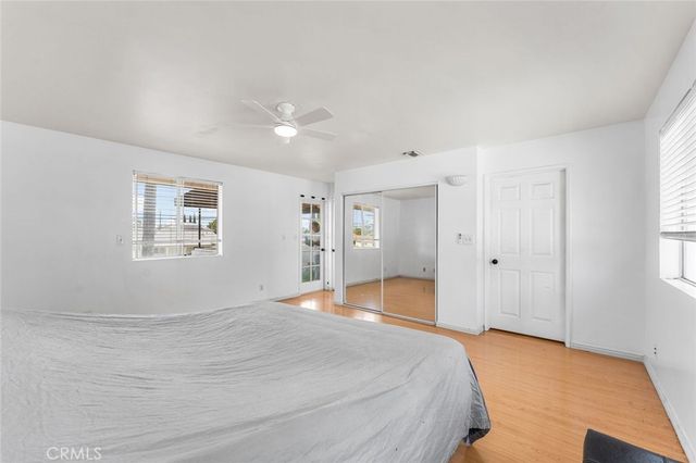 7431 Vanalden, Reseda, CA 91335