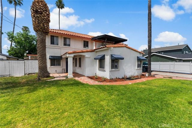 7431 Vanalden, Reseda, CA 91335