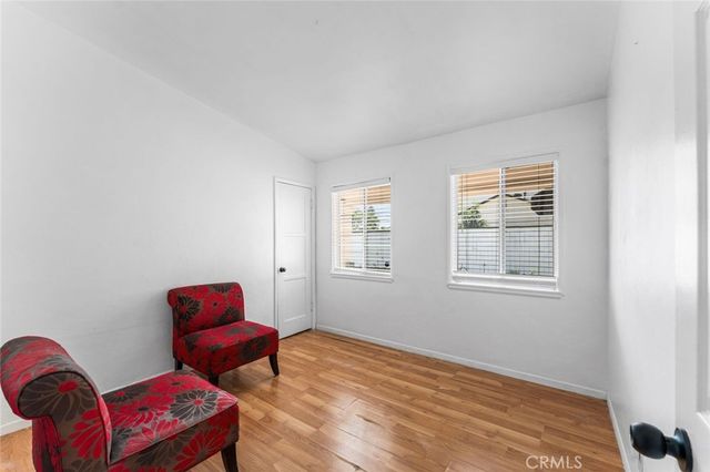 7431 Vanalden, Reseda, CA 91335