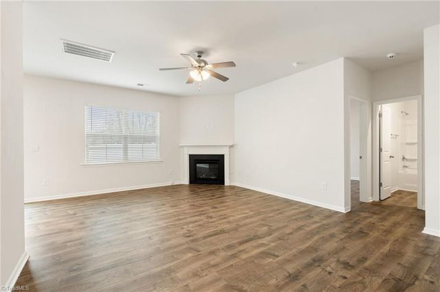 3696 Waterford Oak Court, High Point, NC 27265