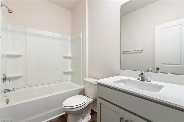 3696 Waterford Oak Court, High Point, NC 27265