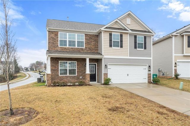 3696 Waterford Oak Court, High Point, NC 27265