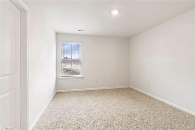 3696 Waterford Oak Court, High Point, NC 27265