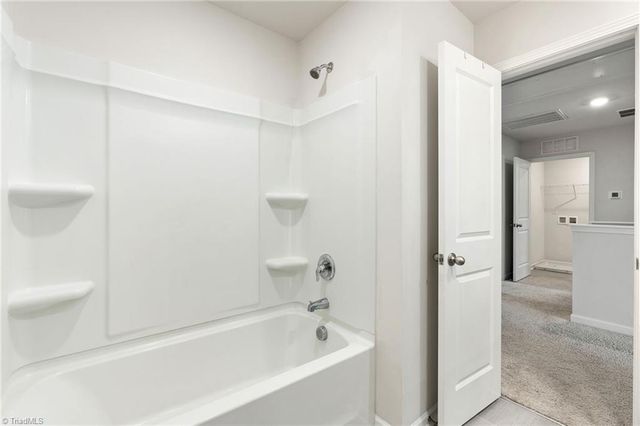 3696 Waterford Oak Court, High Point, NC 27265