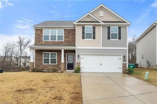 3696 Waterford Oak Court, High Point, NC 27265