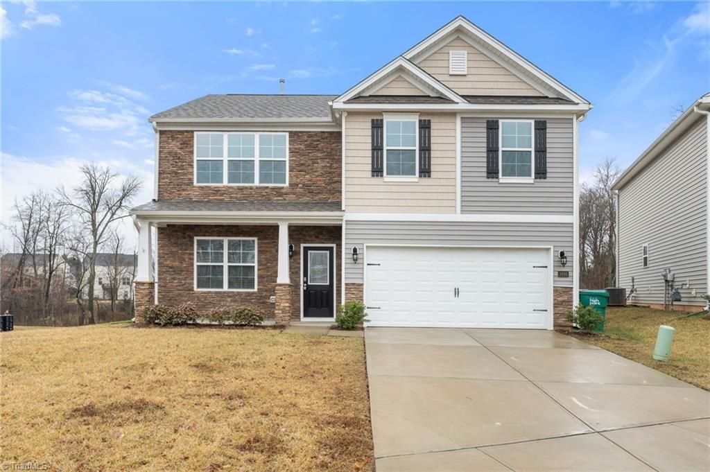 3696 Waterford Oak Court, High Point, NC 27265