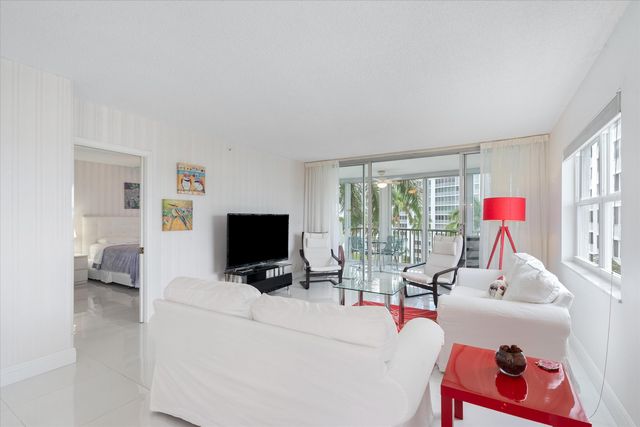 3300 S Ocean Boulevard 617-c, Highland Beach, FL 33487