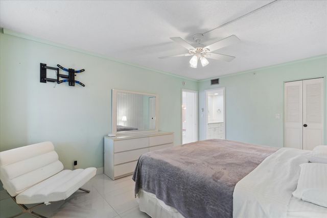 3300 S Ocean Boulevard 617-c, Highland Beach, FL 33487