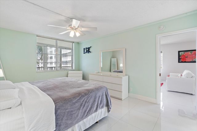 3300 S Ocean Boulevard 617-c, Highland Beach, FL 33487