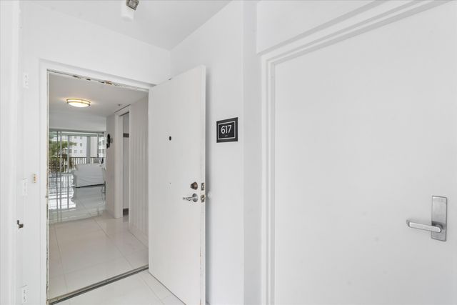 3300 S Ocean Boulevard 617-c, Highland Beach, FL 33487