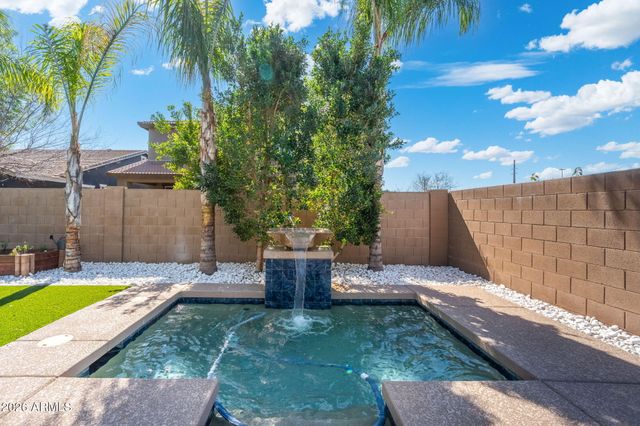 4041 E AMBER Lane, Gilbert, AZ 85296