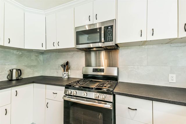 12918 Foxburo Drive, Houston, TX 77065