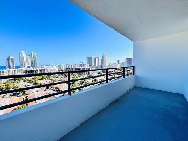 2500 Parkview Dr 1803, Hallandale Beach, FL 33009