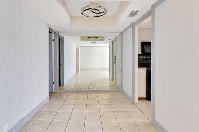 6200 Eastridge Dr., Odessa, TX 79762