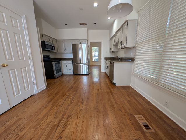 407 Clairton Ct, Nashville, TN 37215