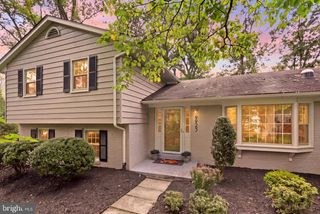 9923 CORSICA ST, Vienna, VA 22181