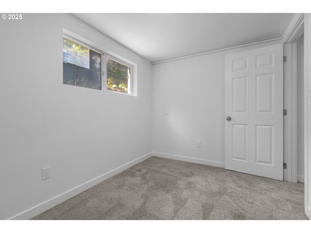 4522 PACIFIC Ave, Vancouver, WA 98663