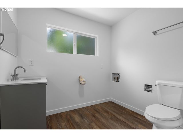 4522 PACIFIC Ave, Vancouver, WA 98663