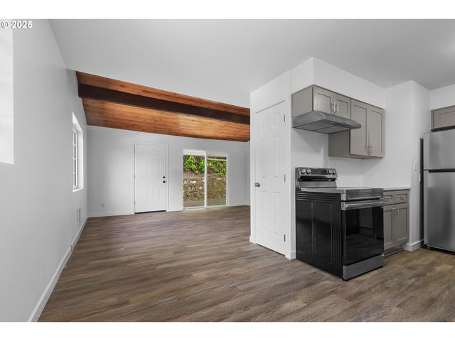 4522 PACIFIC Ave, Vancouver, WA 98663