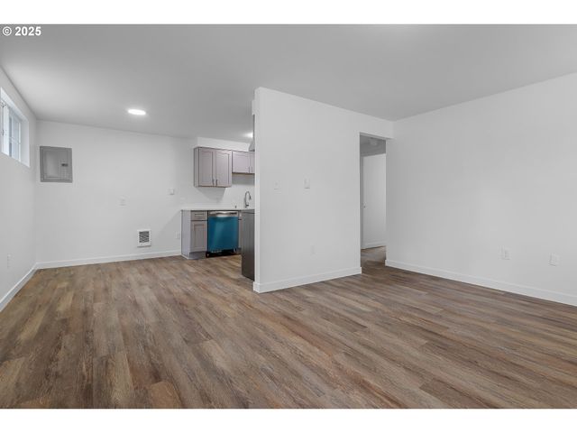 4522 PACIFIC Ave, Vancouver, WA 98663