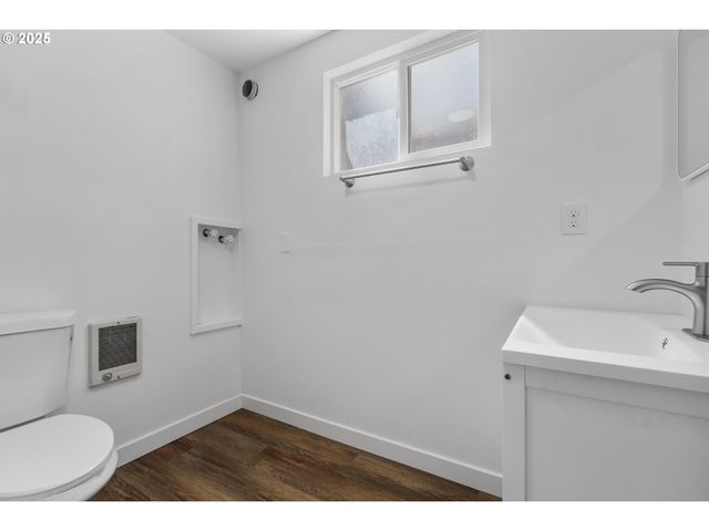 4522 PACIFIC Ave, Vancouver, WA 98663