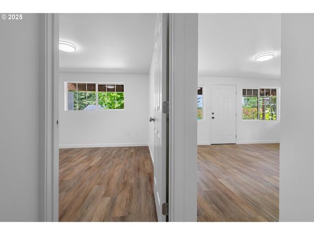 4522 PACIFIC Ave, Vancouver, WA 98663