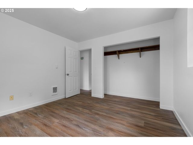 4522 PACIFIC Ave, Vancouver, WA 98663