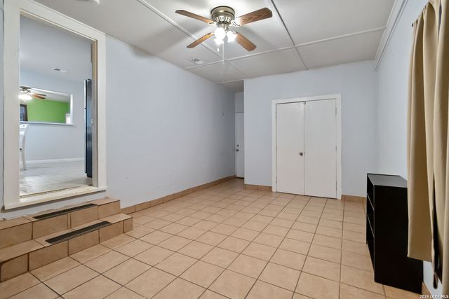 126 Arnold, San Antonio, TX 78213