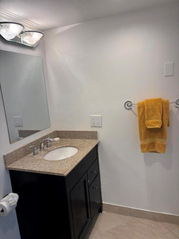 106 Burgundy C, Delray Beach, FL 33484