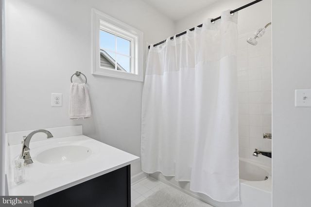 25987 LILAC OAKS PL, Aldie, VA 20105